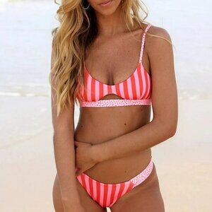 Red and Pink Stripes Print Bikini Set Swimsuit